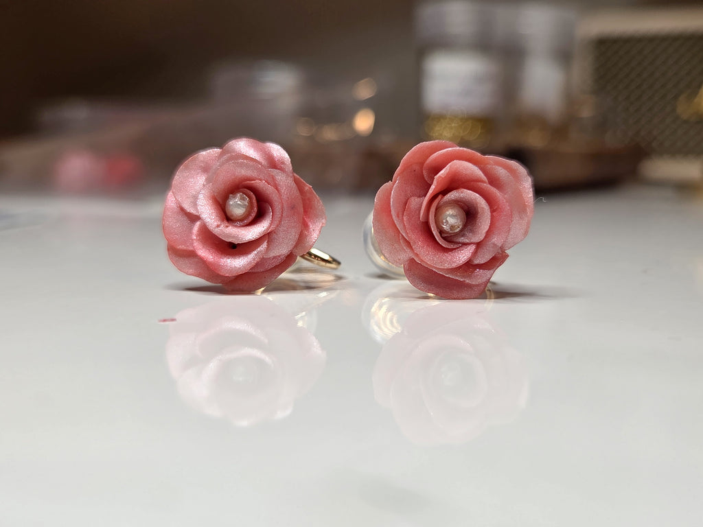 Roses love