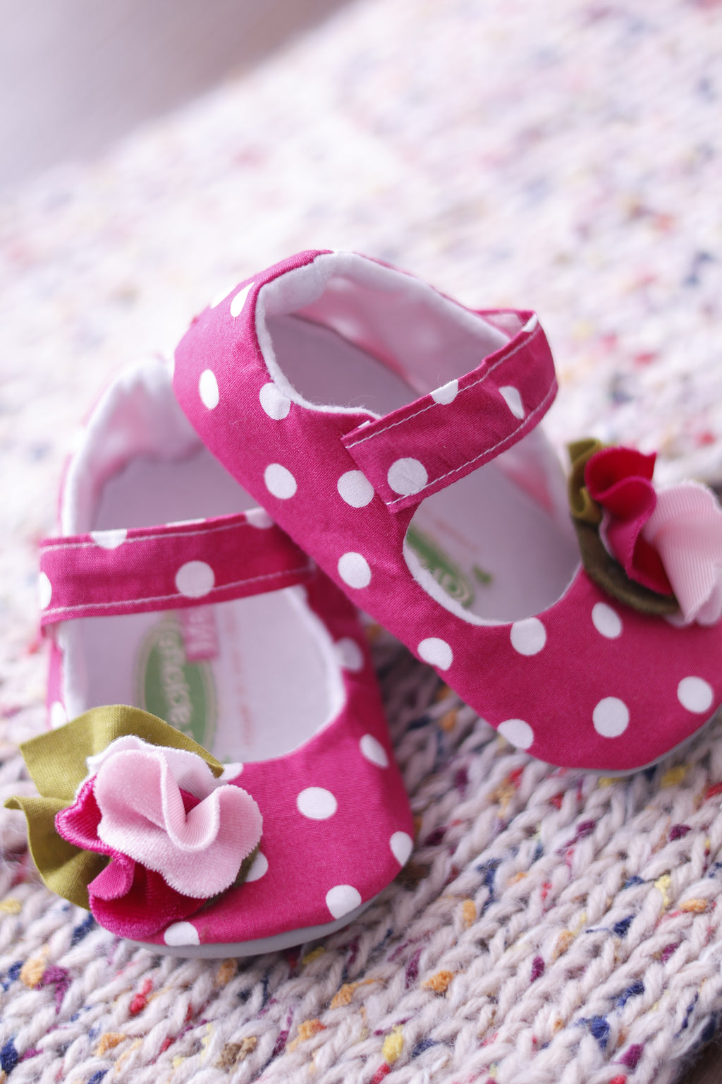 POLKA DOTS (dark pink) Mary Jane