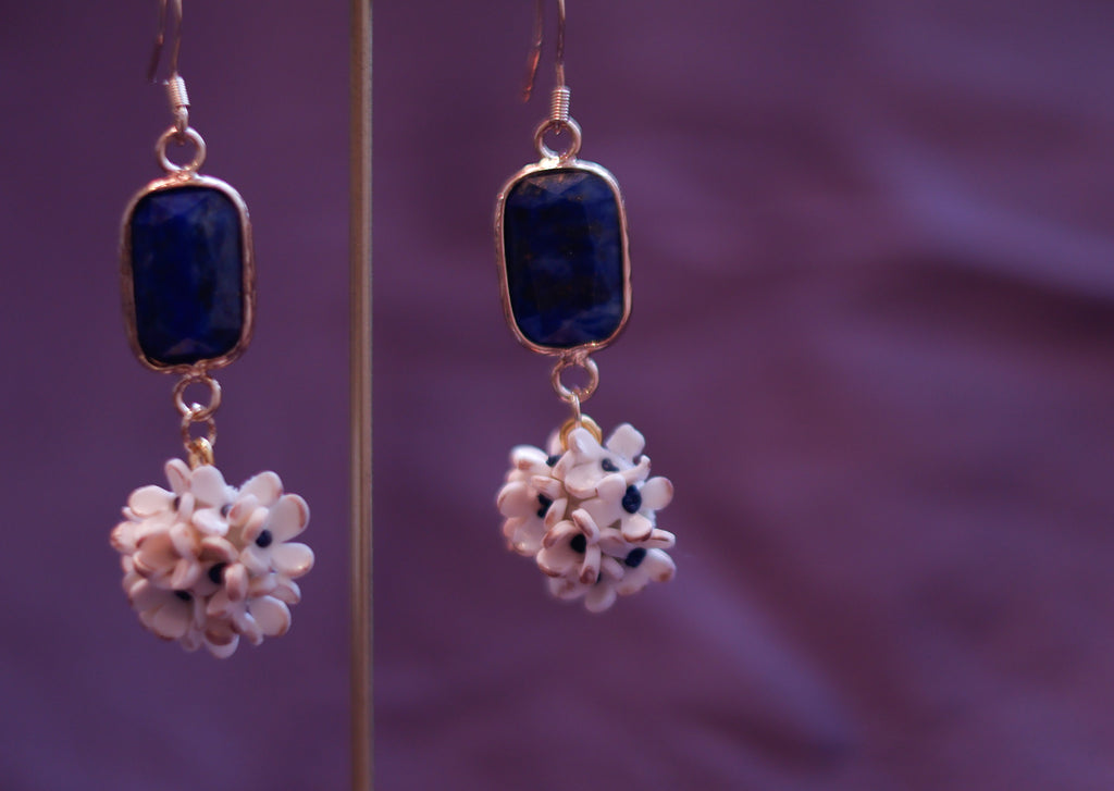 Opal meet daisy Dangle