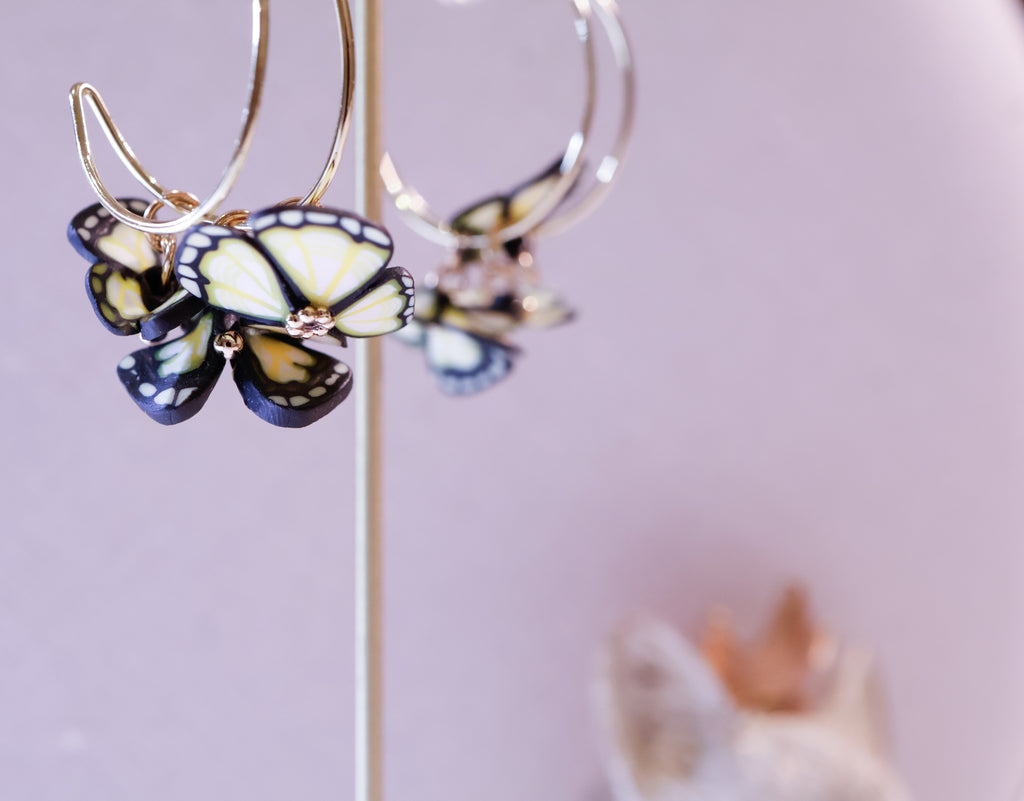 🦋 double circle hooks - Multi colour