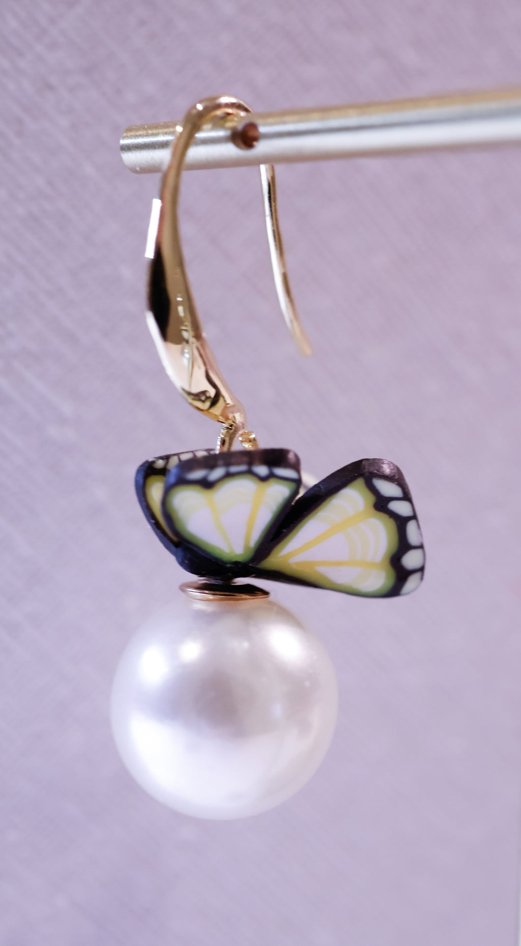 🦋 pearls