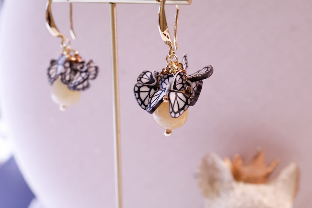 🦋 natural stone - yellow