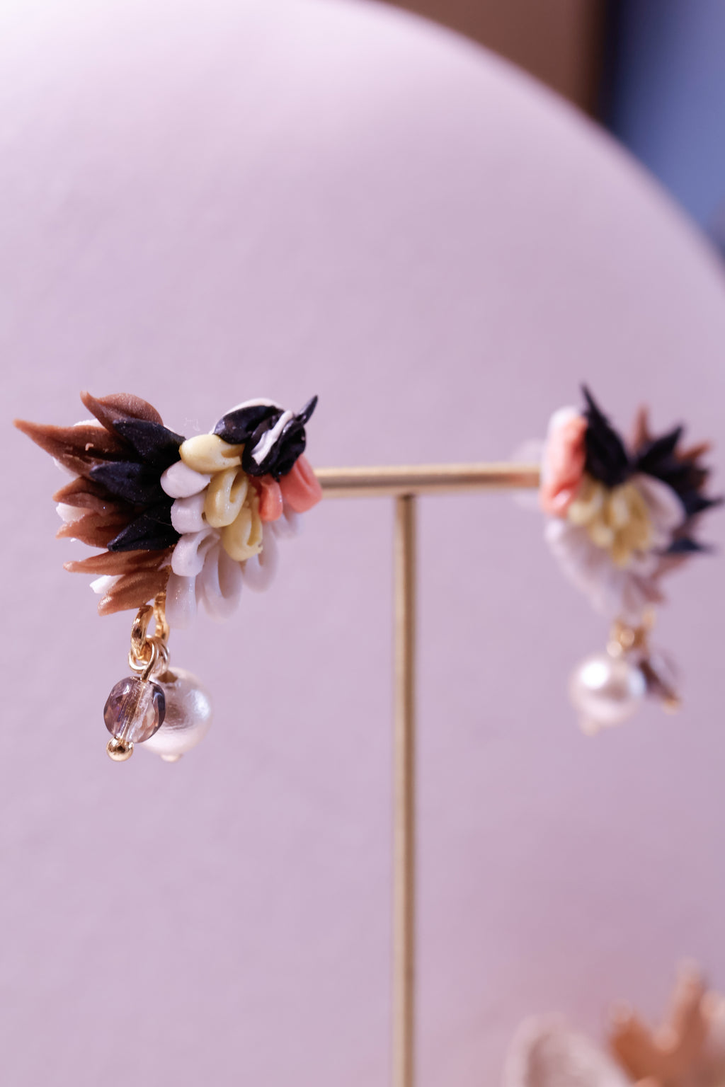 Flying Narcissus