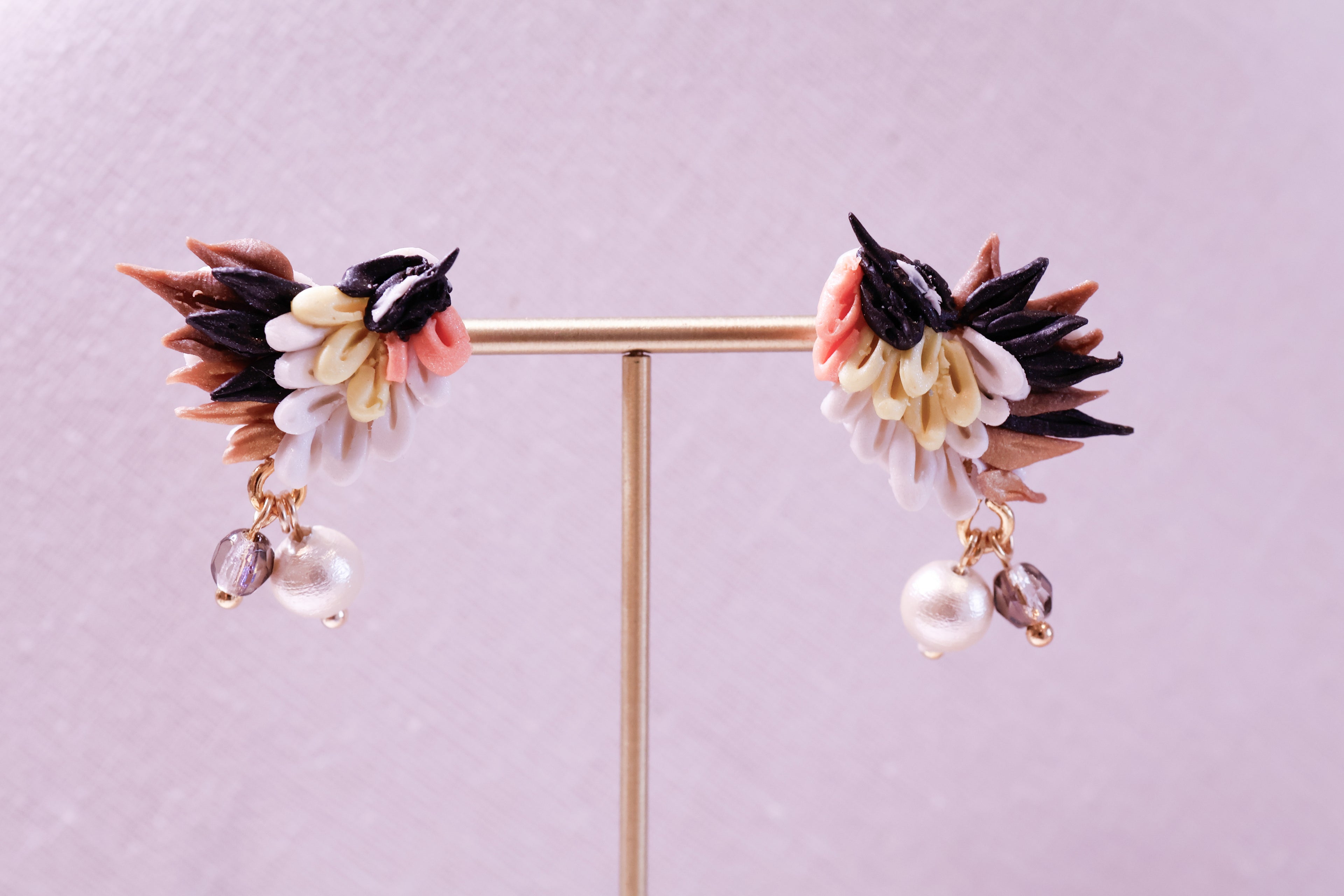 Flying Narcissus