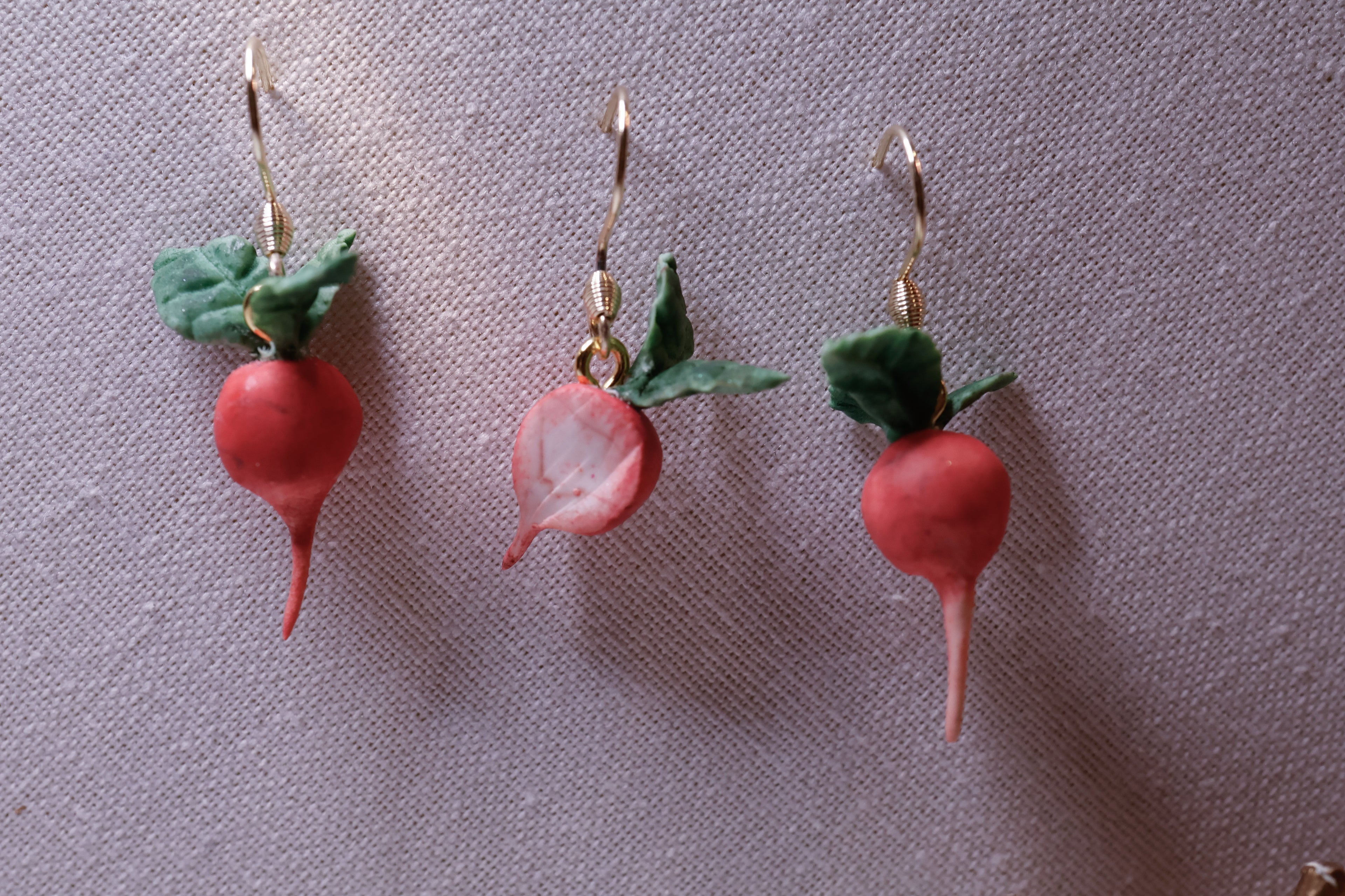 Cute Red Reddish (Mixed and matched 3 earrings)
